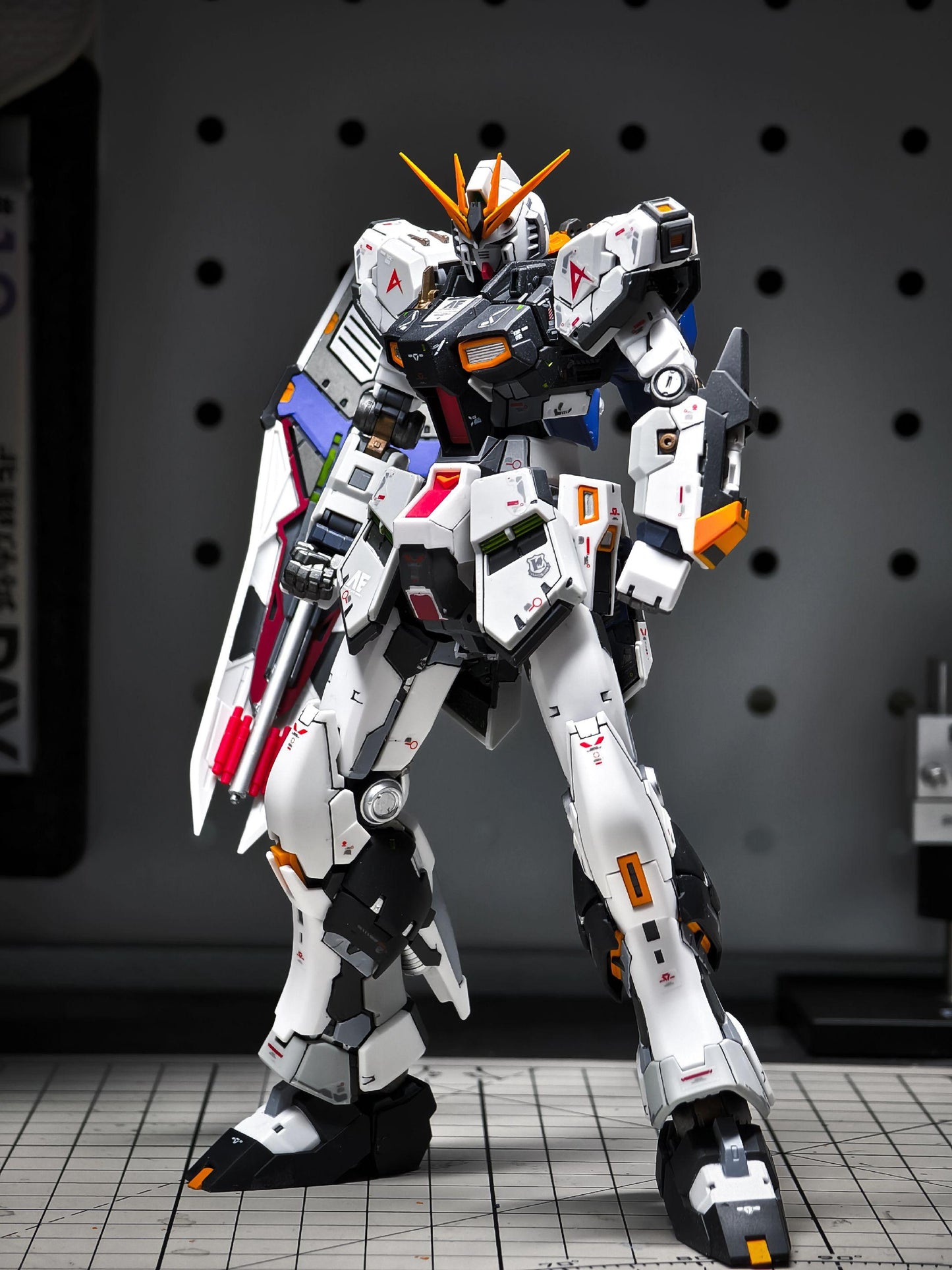 [N]MG RX-93 1/100