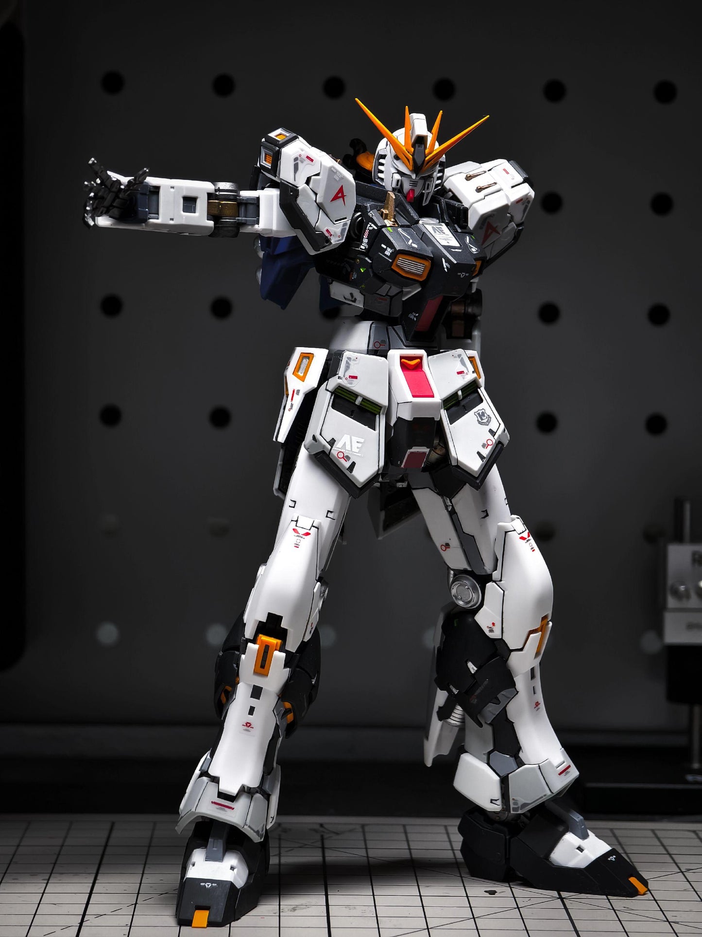[N]MG RX-93 1/100